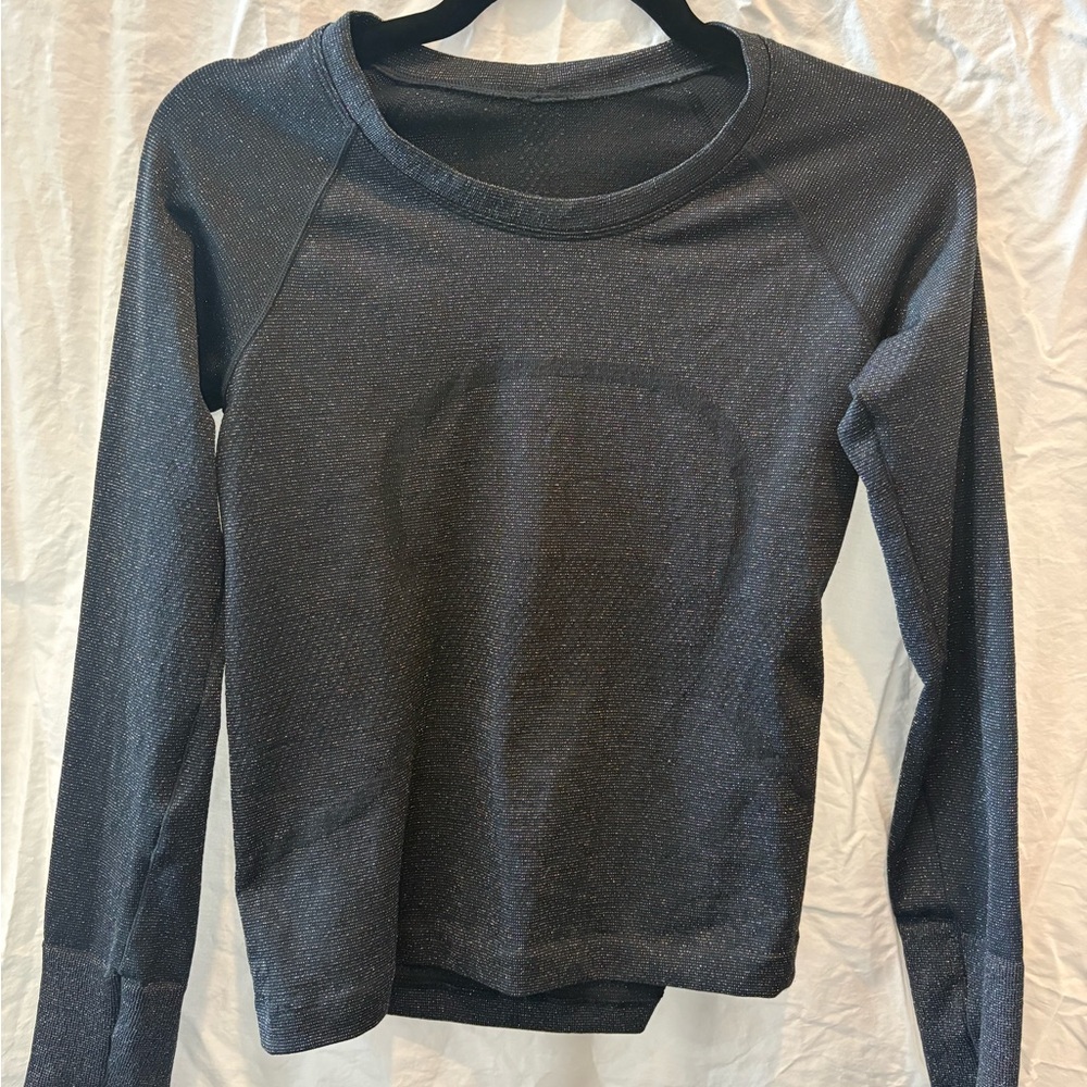 lululemon athletica Long Sleeve Shimmer Crew Neck Top - Black